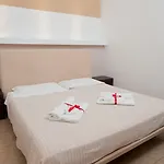 Trilogy Prestige Nocleg ze śniadaniem 4*