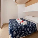 Trilogy Prestige Nocleg ze śniadaniem Lecce