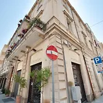 Nocleg ze śniadaniem Trilogy Prestige 4*