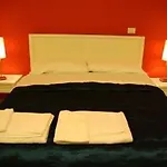 Nocleg ze śniadaniem Trilogy Prestige