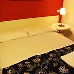 Nocleg ze śniadaniem Trilogy Prestige 4*