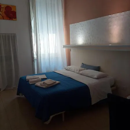 H Bed & Breakfast 4*