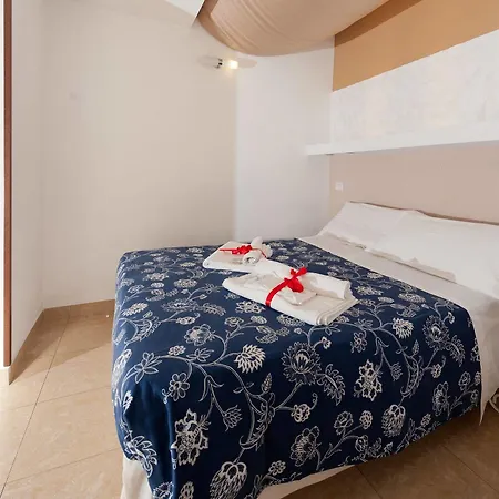 H Bed & Breakfast 4*