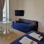 Trilogy Prestige 4*