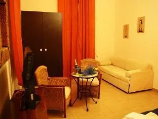 Couette-café Hcetr Lecce