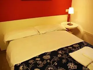 Alojamento de Acomodação e Pequeno-almoço Trilogy Prestige 4*